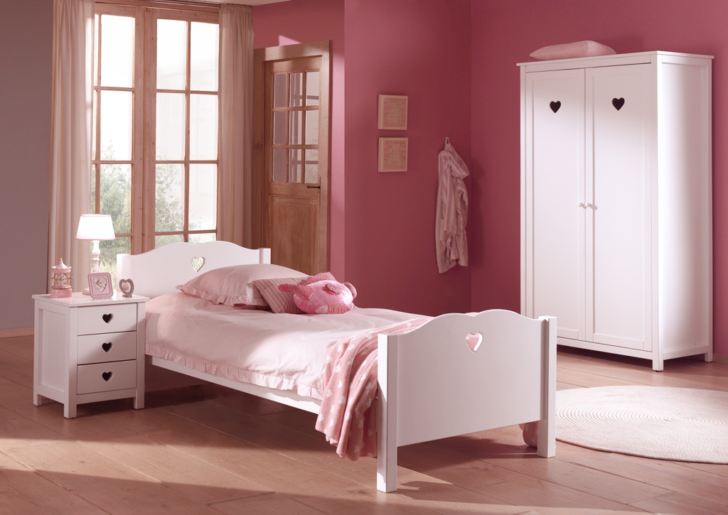 Chambre bébé complète contemporaine blanche et rose Eglantine